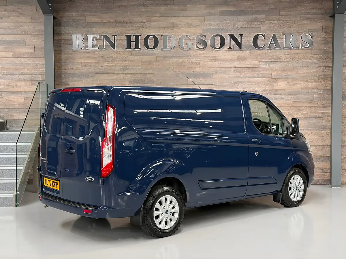 Used 2022 Ford Transit Custom Limited Blue - Interior and Exterior details 3