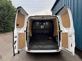 Used 2022 Ford Transit Custom Limited Crew Cab White - Interior and Exterior details 12
