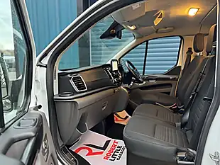 Used 2022 Ford Transit Custom Limited Crew Cab White - Interior and Exterior details 15
