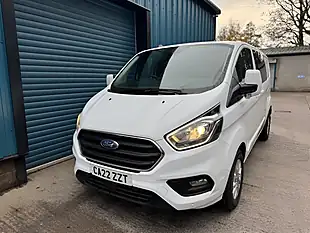 Used 2022 Ford Transit Custom Limited Crew Cab White - Interior and Exterior details 6