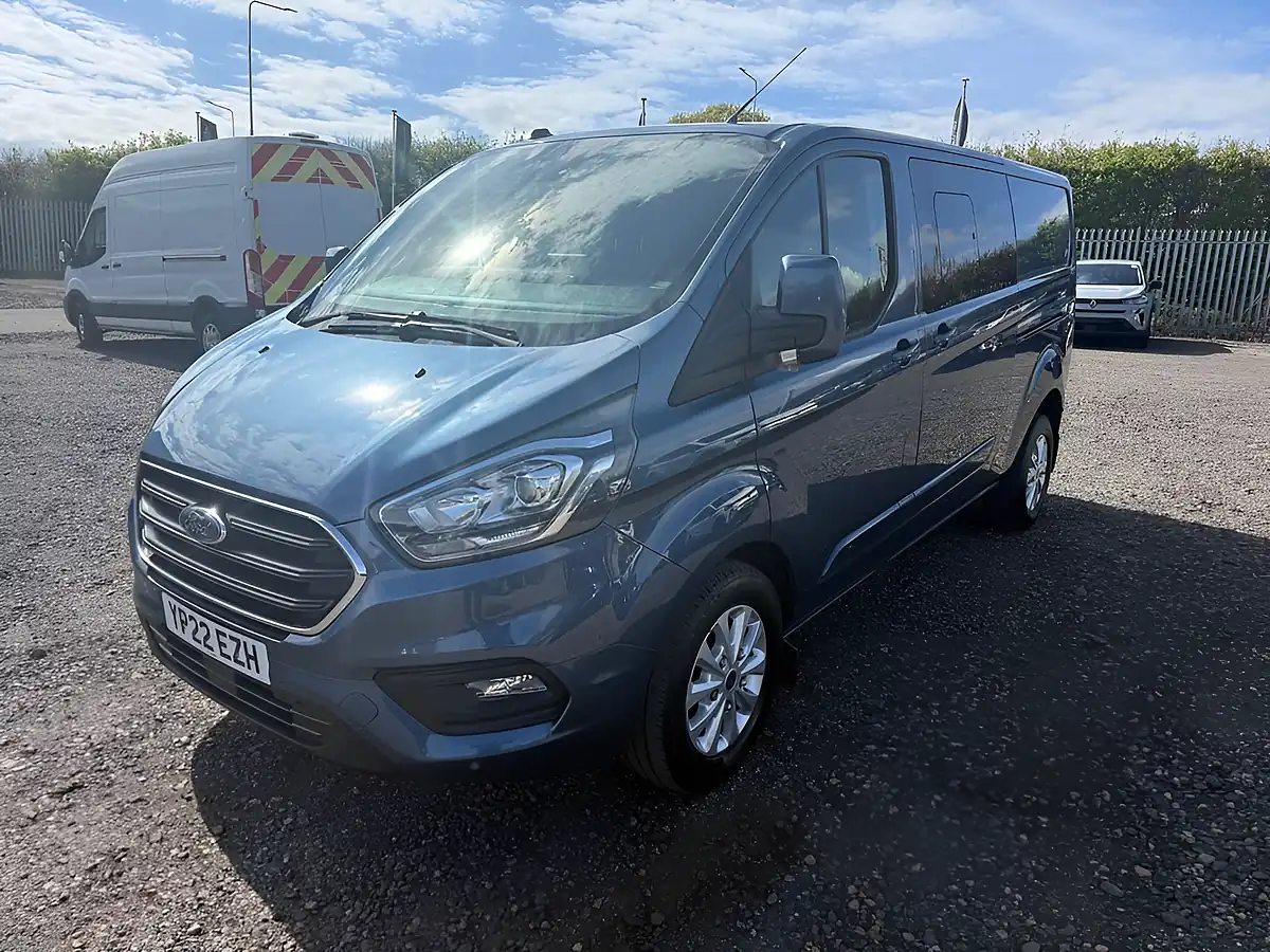 Used 2022 Ford Transit Custom Limited Crew Van Blue Metallic - Interior and Exterior details 3