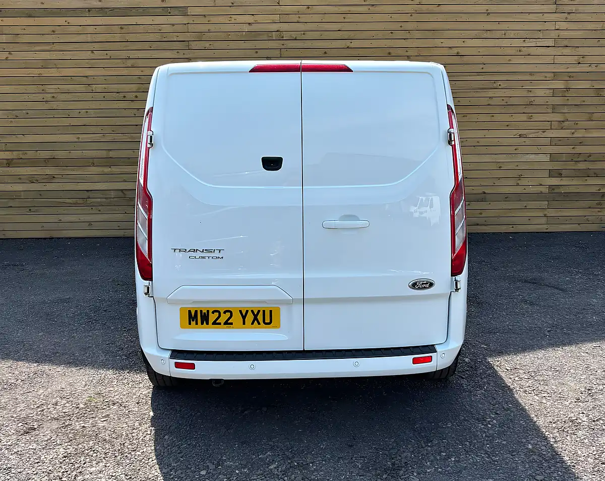 Used 2022 Ford Transit Custom Limited Crew Van Double Cab White - Interior and Exterior details 4