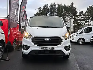 Used 2022 Ford Transit Custom Limited Crew Van Double Cab White - Interior and Exterior details 10
