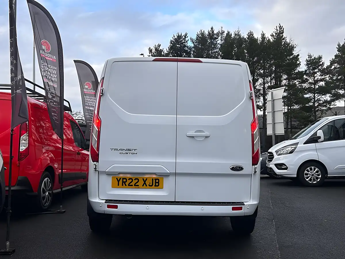 Used 2022 Ford Transit Custom Limited Crew Van Double Cab White - Interior and Exterior details 5