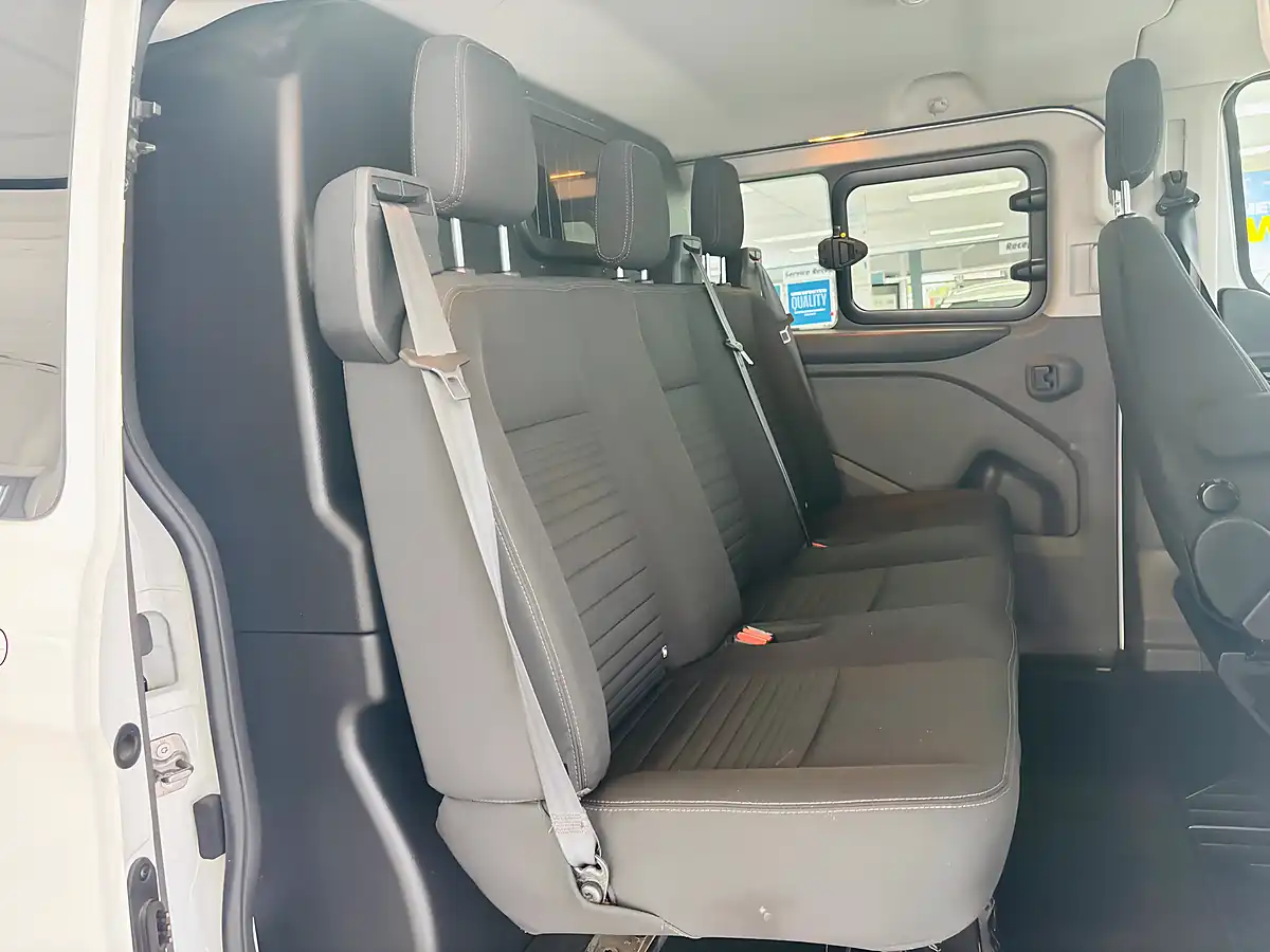 Used 2022 Ford Transit Custom Limited Crew White - Interior and Exterior details 15