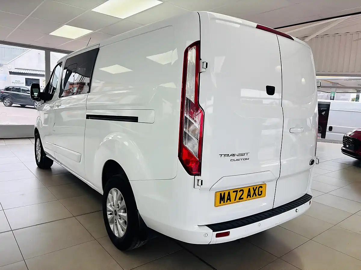Used 2022 Ford Transit Custom Limited Crew White - Interior and Exterior details 3