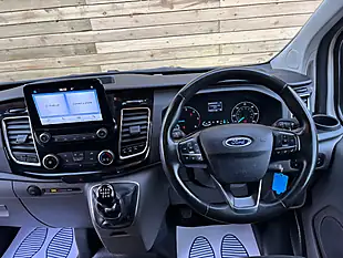 Used 2022 Ford Transit Custom Limited Frozen White - Interior and Exterior details 18