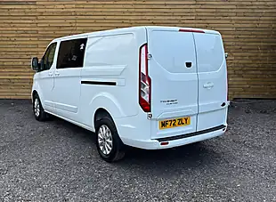 Used 2022 Ford Transit Custom Limited Frozen White - Interior and Exterior details 17