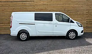 Used 2022 Ford Transit Custom Limited Frozen White - Interior and Exterior details 3