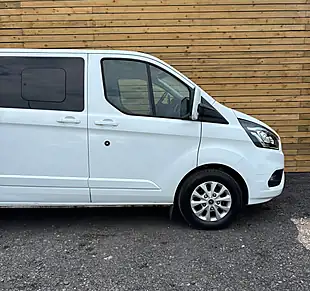 Used 2022 Ford Transit Custom Limited Frozen White - Interior and Exterior details 5