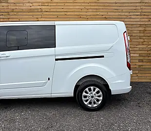 Used 2022 Ford Transit Custom Limited Frozen White - Interior and Exterior details 10