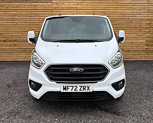 Used 2022 Ford Transit Custom Limited Frozen White - Interior and Exterior details 12