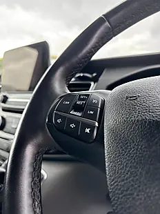 Used 2022 Ford Transit Custom Limited Frozen White - Interior and Exterior details 18