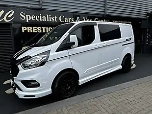 Used 2022 Ford Transit Custom Limited Frozen White - Interior and Exterior details 6