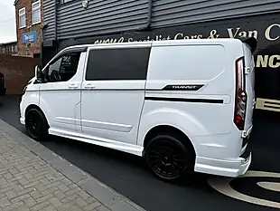 Used 2022 Ford Transit Custom Limited Frozen White - Interior and Exterior details 7