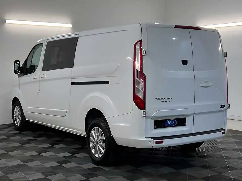 Used 2022 Ford Transit Custom Limited Frozen White - Interior and Exterior details 7