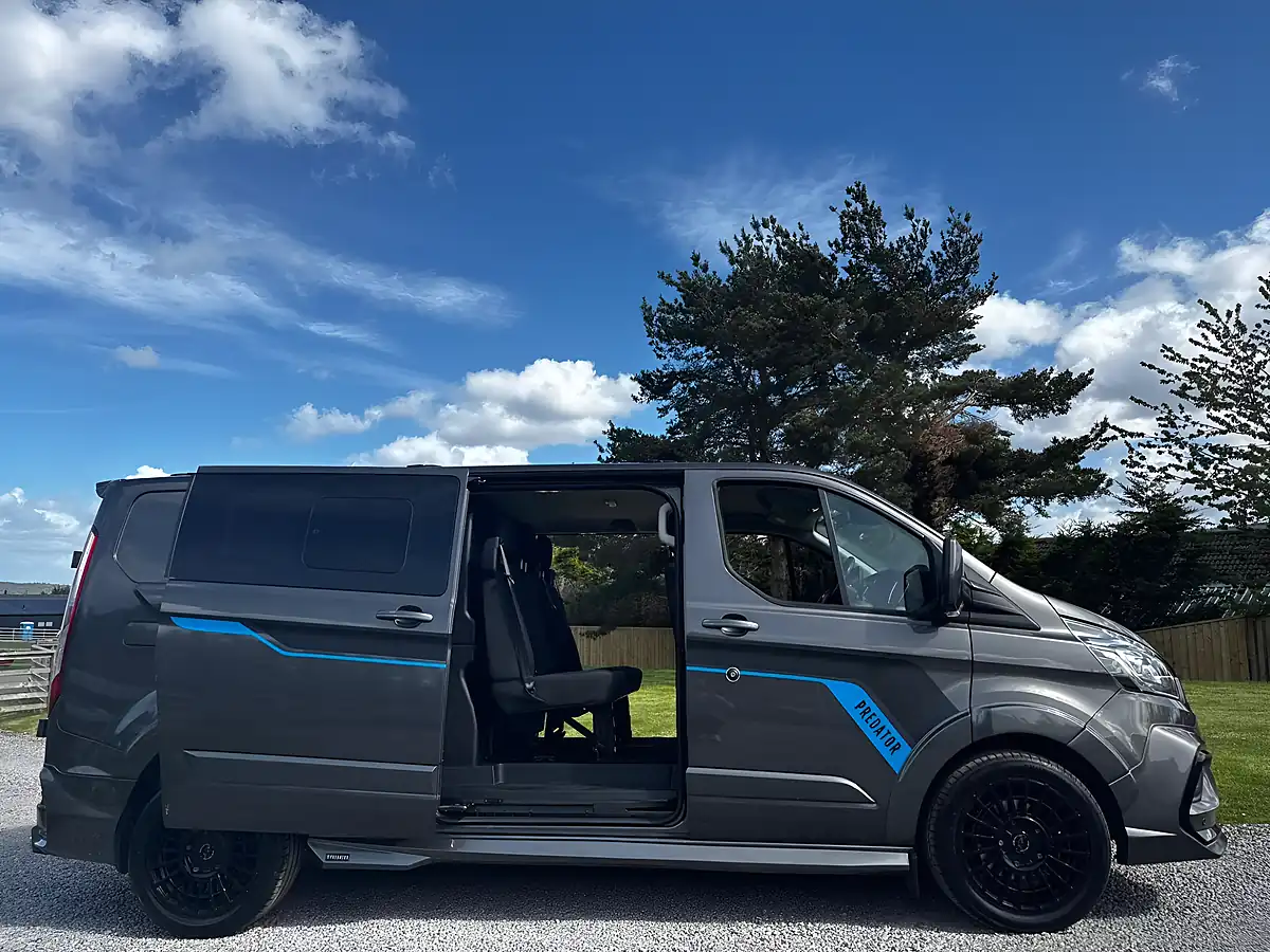 Used 2022 Ford Transit Custom Limited Grey - Interior and Exterior details 7