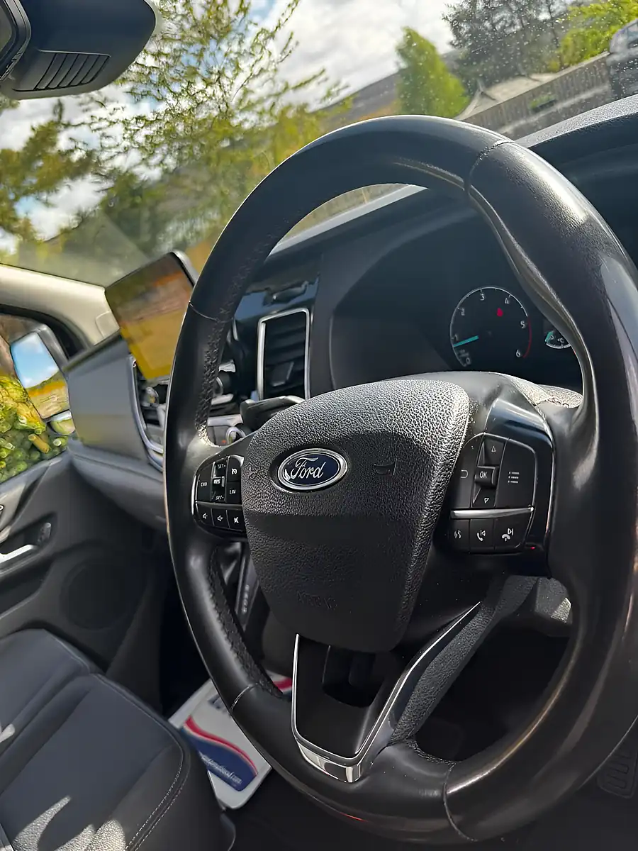 Used 2022 Ford Transit Custom Limited Grey - Interior and Exterior details 9