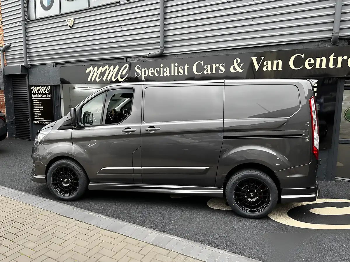 Used 2022 Ford Transit Custom Limited Grey - Interior and Exterior details 6