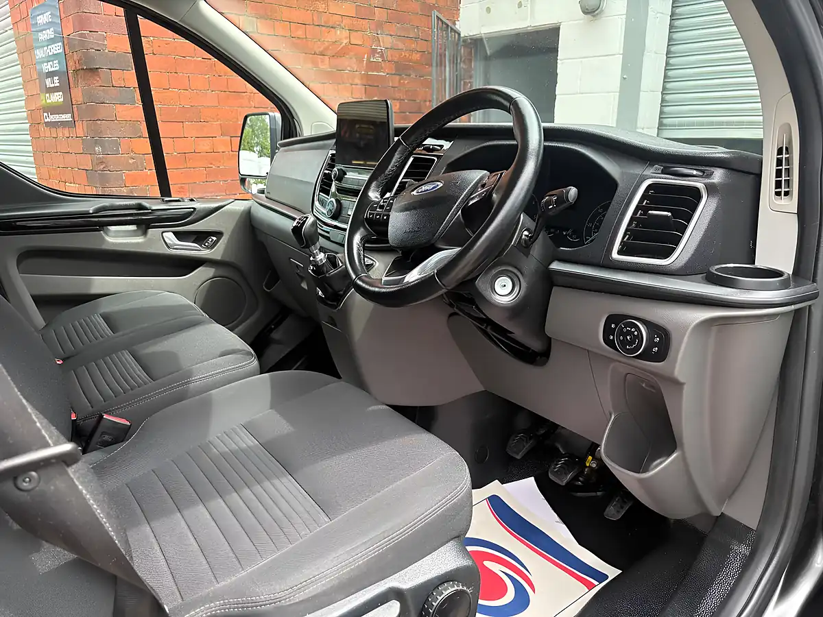 Used 2022 Ford Transit Custom Limited Grey - Interior and Exterior details 19