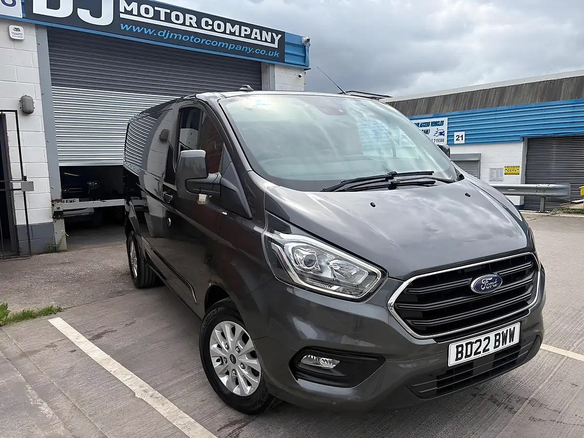 Used 2022 Ford Transit Custom Limited Grey - Interior and Exterior details 6