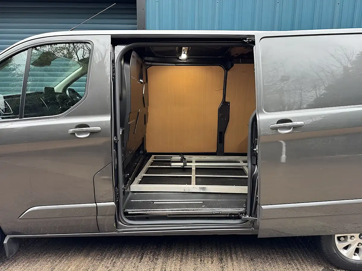 Used 2022 Ford Transit Custom Limited Grey - Interior and Exterior details 17