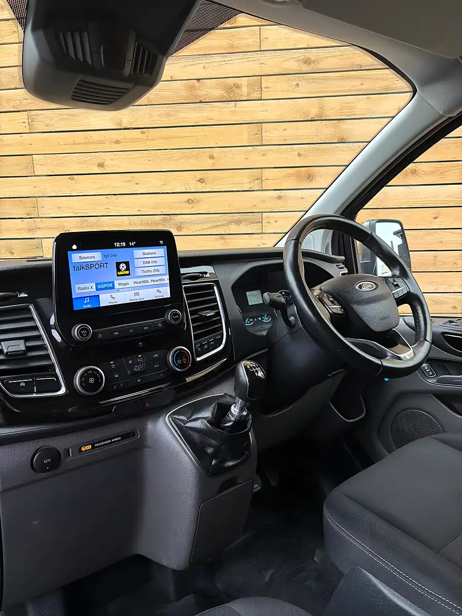 Used 2022 Ford Transit Custom Limited Grey - Interior and Exterior details 17