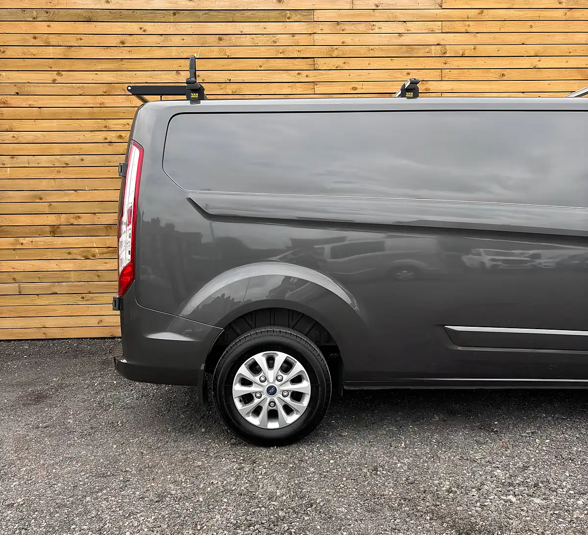 Used 2022 Ford Transit Custom Limited Grey - Interior and Exterior details 4