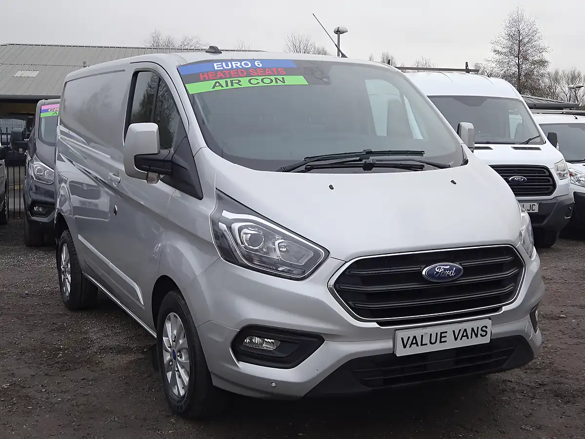 Used 2022 Ford Transit Custom Limited L1 H1 (swb) Silver - Interior and Exterior details 3