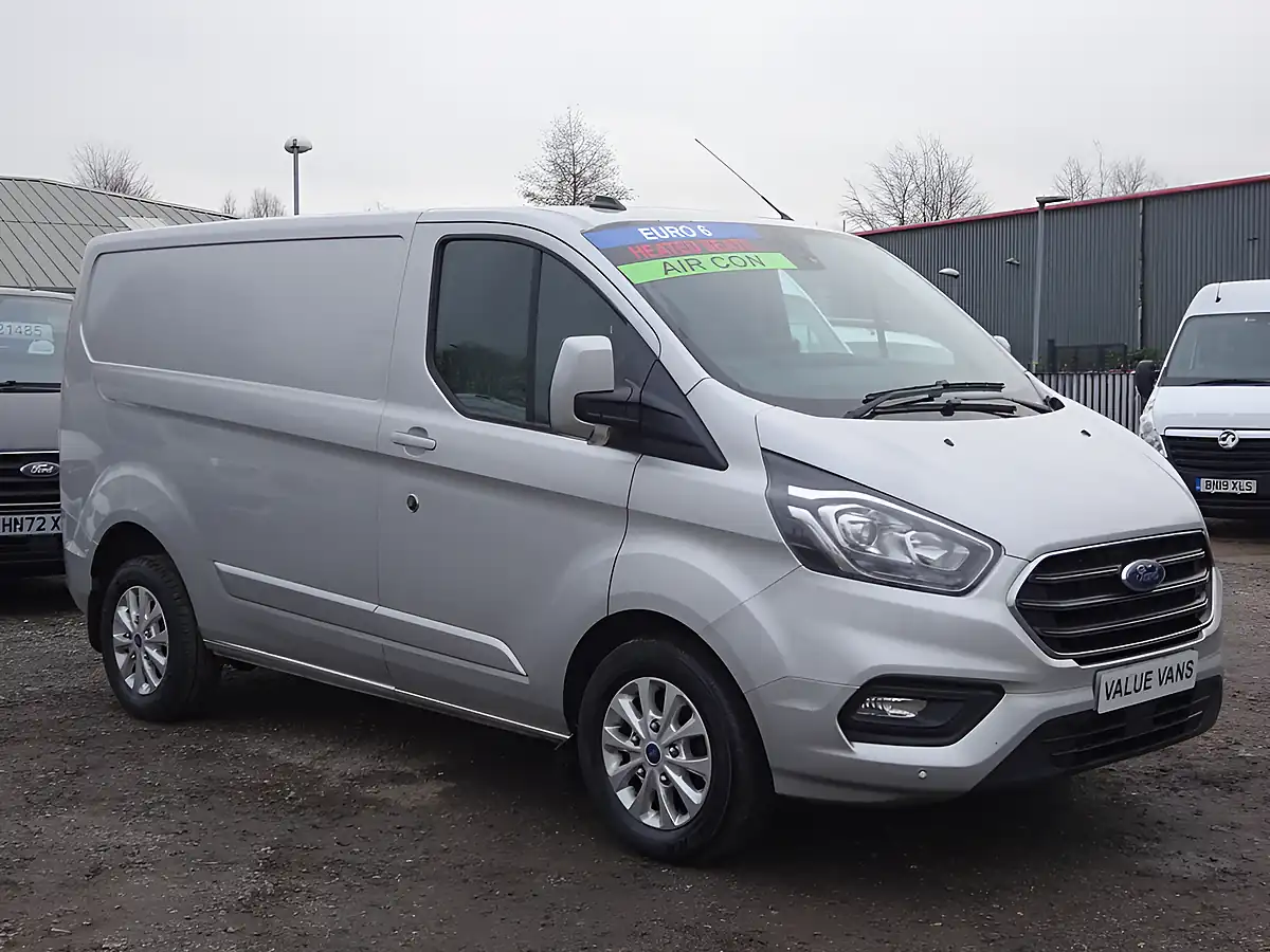 Used 2022 Ford Transit Custom Limited L1 H1 (swb) Silver - Interior and Exterior details 8