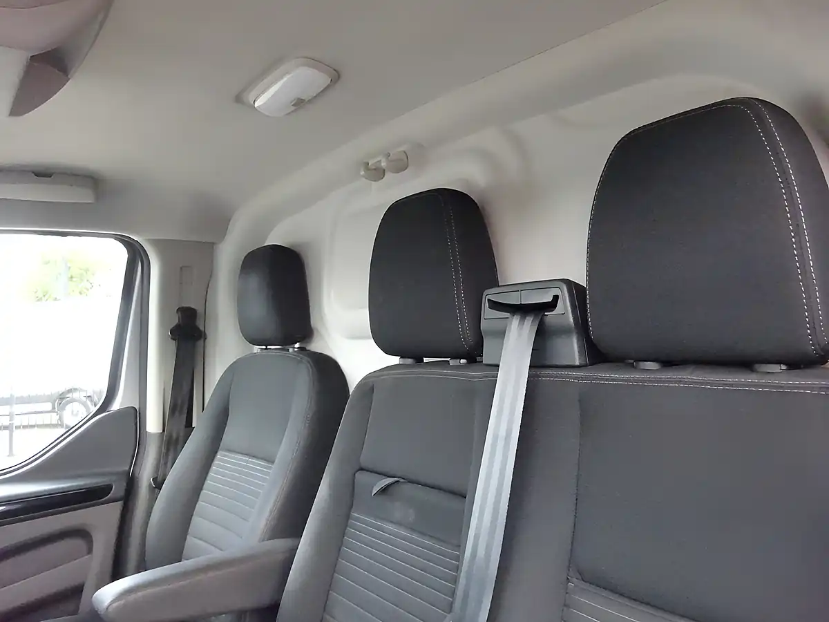 Used 2022 Ford Transit Custom Limited L1 H1 (swb) Silver - Interior and Exterior details 15