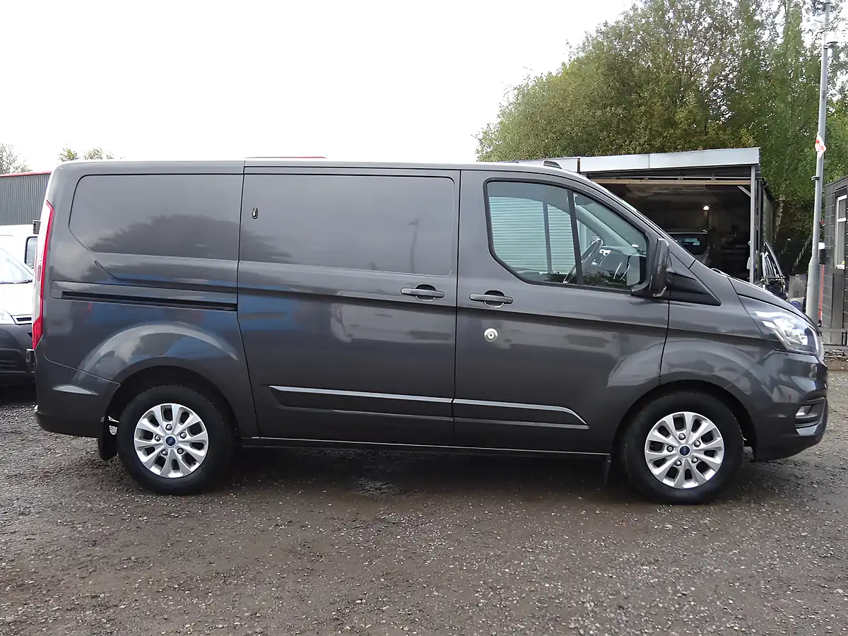 Used 2022 Ford Transit Custom Limited L1 (swb) Grey - Interior and Exterior details 18
