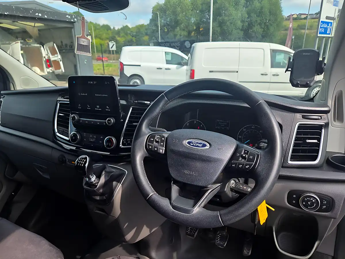 Used 2022 Ford Transit Custom Limited L2 H1 Grey - Interior and Exterior details 14