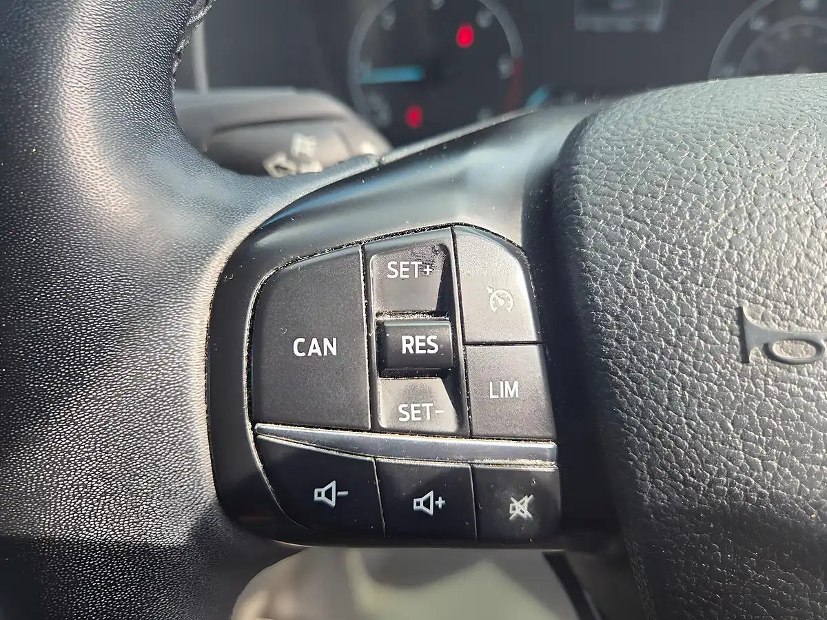 Used 2022 Ford Transit Custom Limited L2 H1 Grey - Interior and Exterior details 15