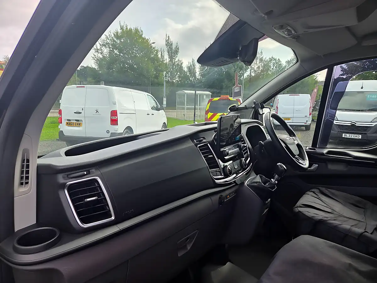Used 2022 Ford Transit Custom Limited L2 H1 Grey - Interior and Exterior details 19