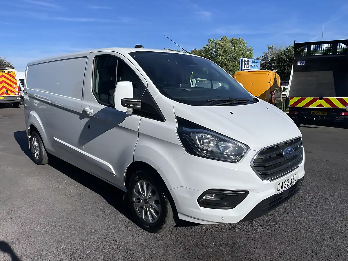 Used 2022 Ford Transit Custom Limited Lwb White - Interior and Exterior details 4