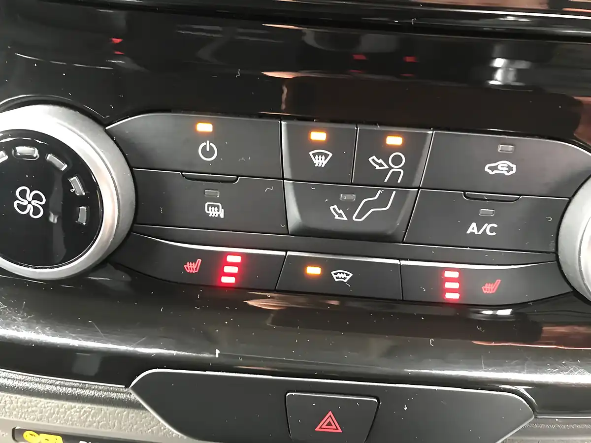 Used 2022 Ford Transit Custom Limited Magnetic Grey - Interior and Exterior details 3