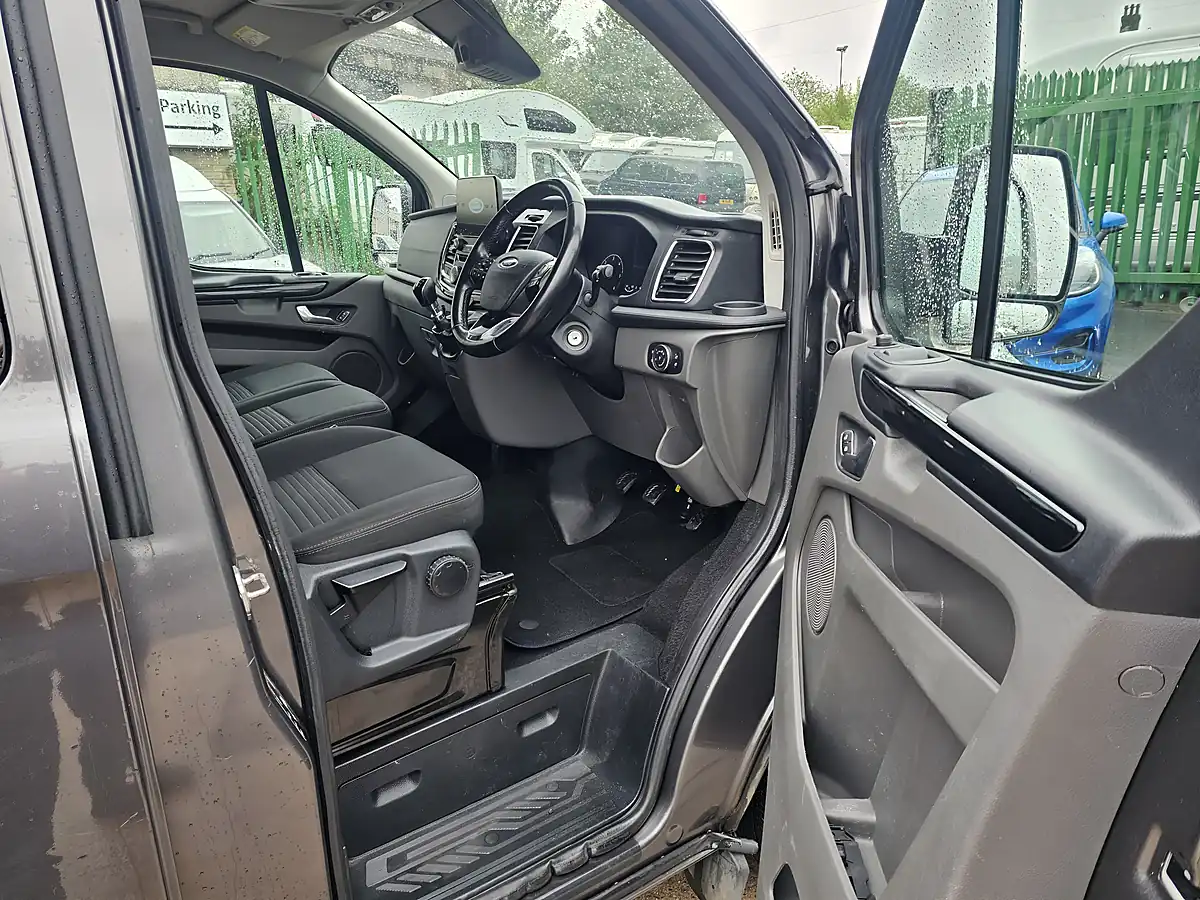 Used 2022 Ford Transit Custom Limited Metallic Magnetic Grey - Interior and Exterior details 8