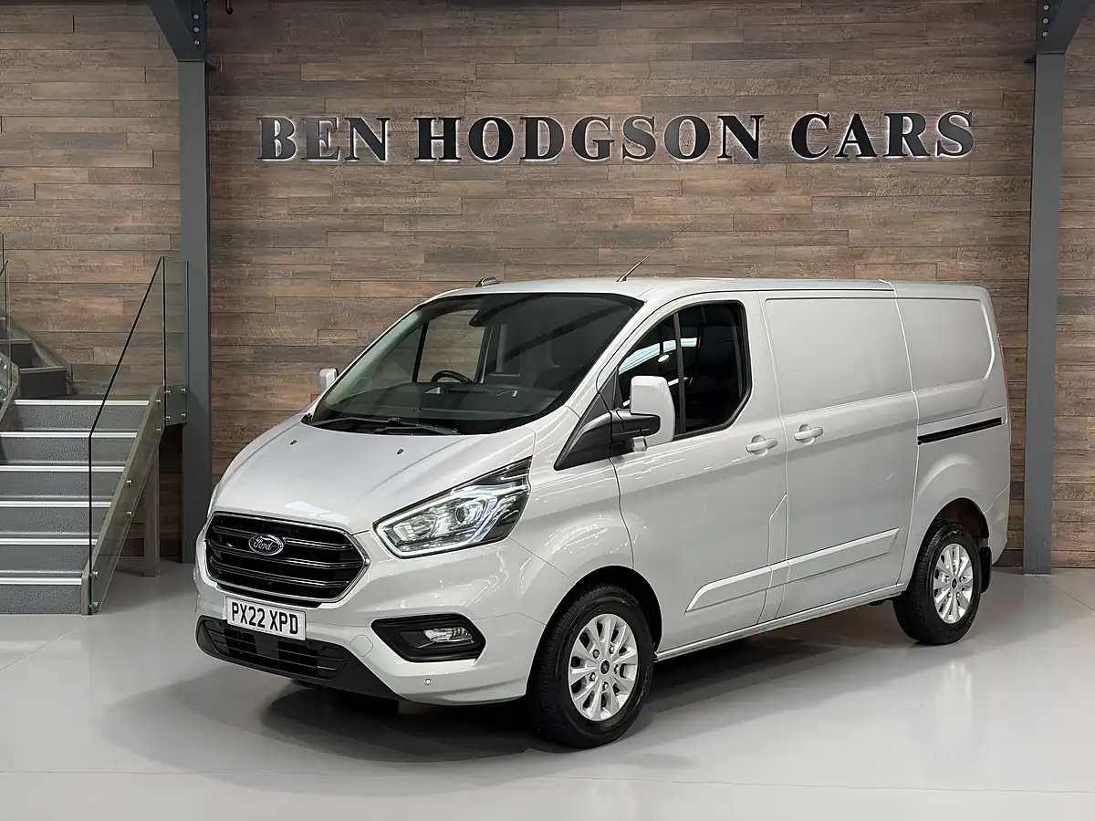 Used 2022 Ford Transit Custom Limited Moondust Silver - Front View