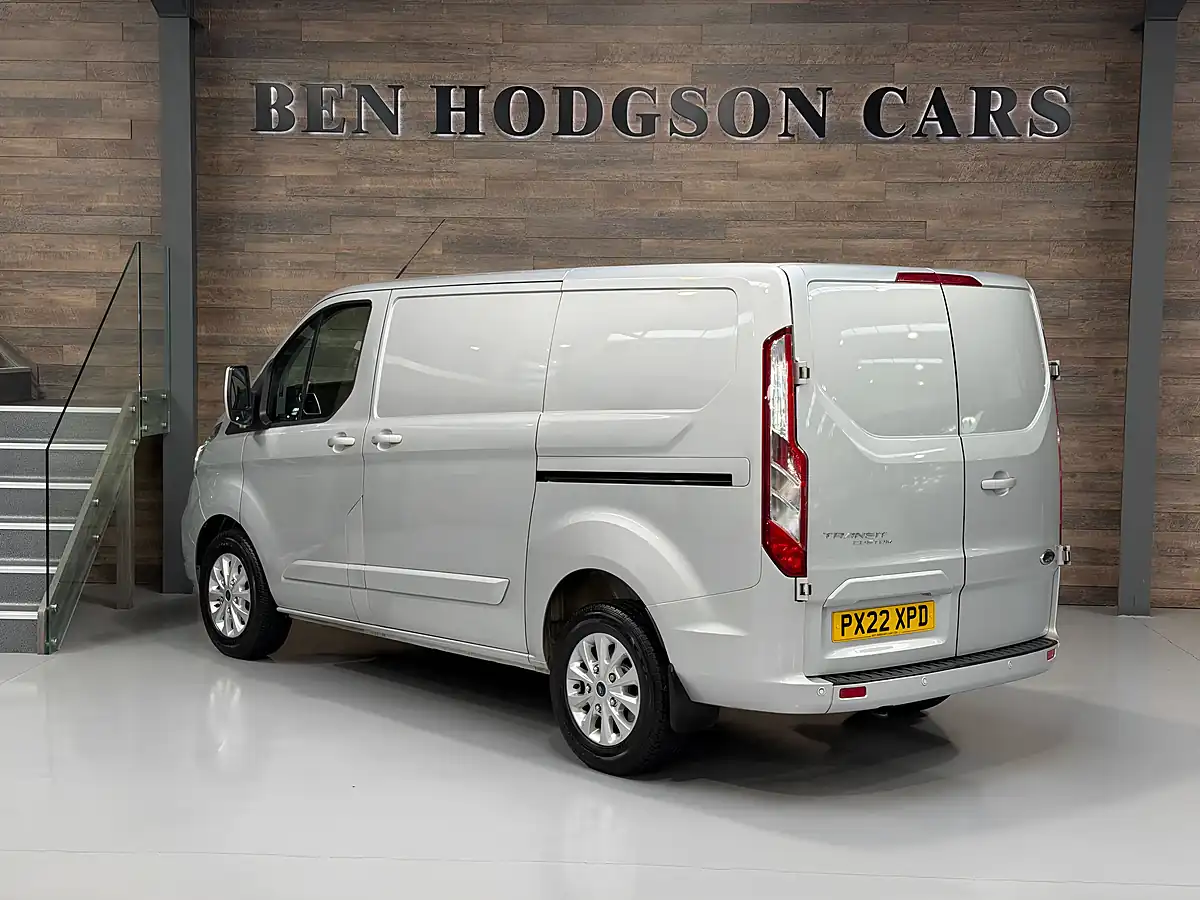 Used 2022 Ford Transit Custom Limited Moondust Silver - Interior and Exterior details 4