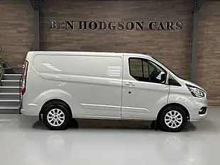 Used 2022 Ford Transit Custom Limited Moondust Silver - Interior and Exterior details 5