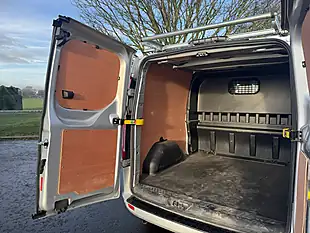 Used 2022 Ford Transit Custom Limited Moondust Silver - Interior and Exterior details 10