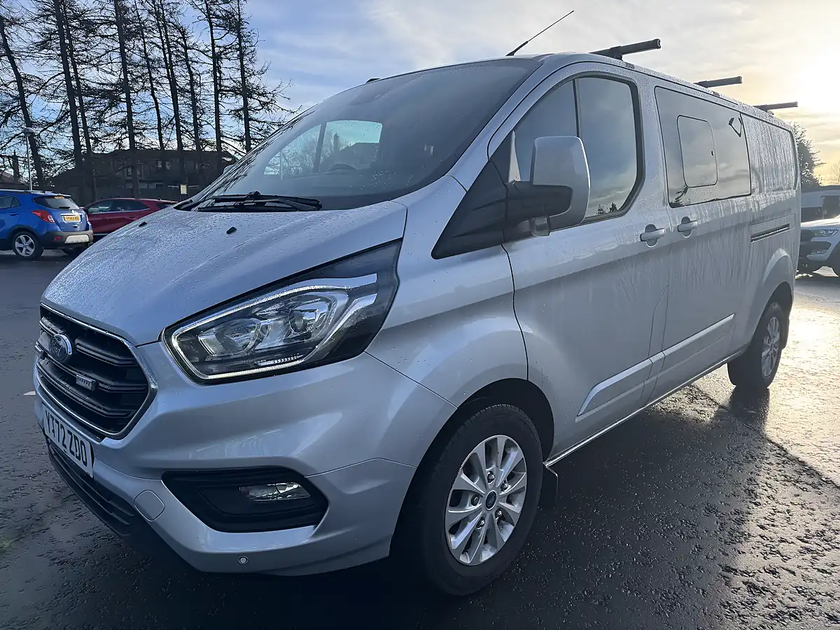 Used 2022 Ford Transit Custom Limited Moondust Silver - Interior and Exterior details 3