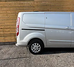 Used 2022 Ford Transit Custom Limited Moondust Silver - Interior and Exterior details 4