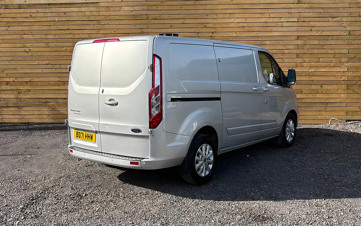 Used 2022 Ford Transit Custom Limited Moondust Silver - Interior and Exterior details 7