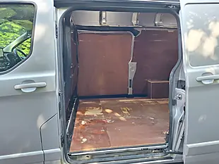 Used 2022 Ford Transit Custom Limited Moondust Silver - Interior and Exterior details 15