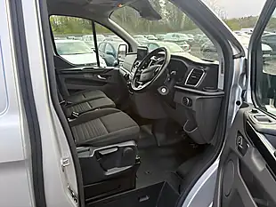 Used 2022 Ford Transit Custom Limited Moondust Silver - Interior and Exterior details 9