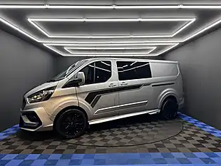 Used 2022 Ford Transit Custom Limited Moondust Silver - Interior and Exterior details 11