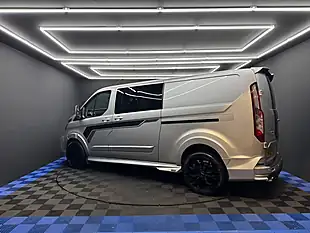 Used 2022 Ford Transit Custom Limited Moondust Silver - Interior and Exterior details 16