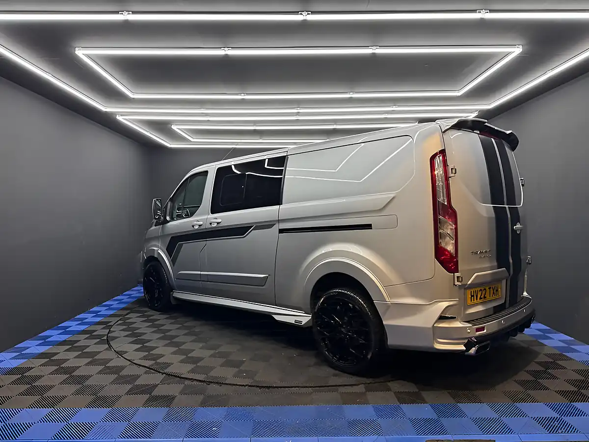 Used 2022 Ford Transit Custom Limited Moondust Silver - Interior and Exterior details 17